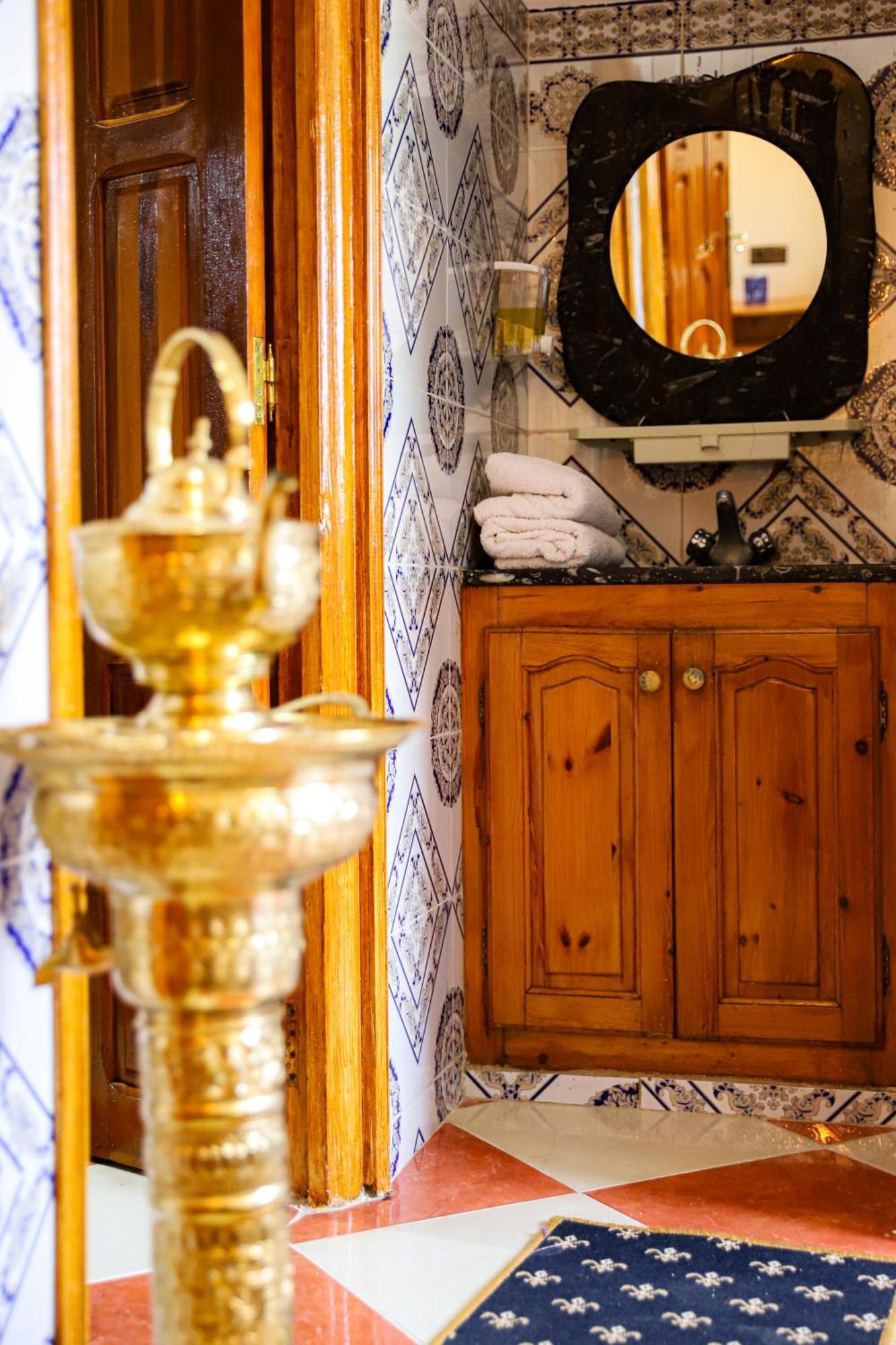 Salam Appartement Climatise Hiver Et Ete Azrou Luaran gambar